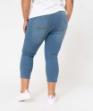 Pantacourt en jean femme grande taille en denim stretch